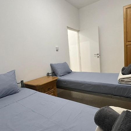 Private Room San Gwann Ngoại thất bức ảnh