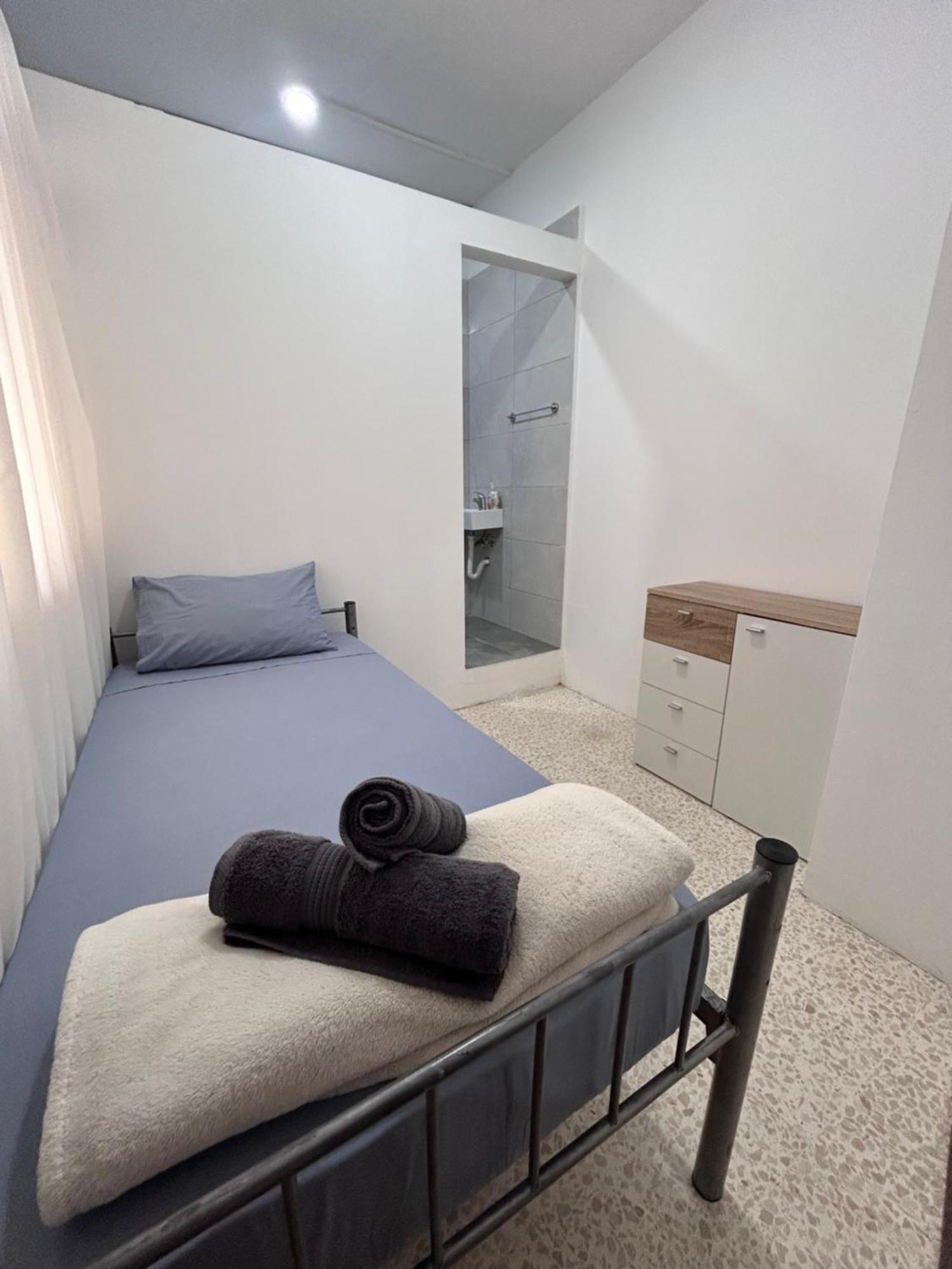 Private Room San Gwann Ngoại thất bức ảnh